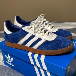 adidas Gazelle sneakers men’s size 9.5